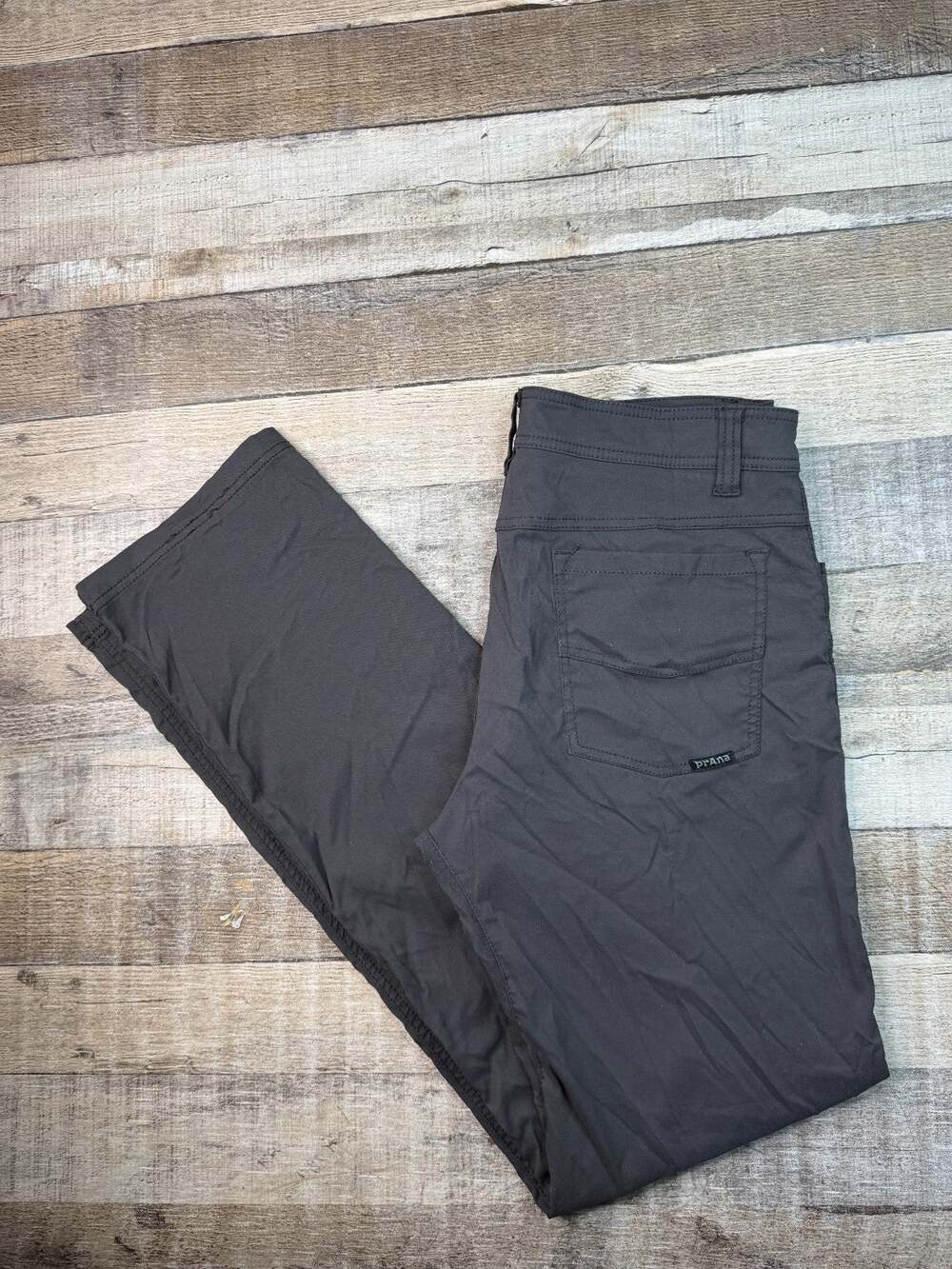 PrAna Pants Mens 31x34 (Fit 32x33) Charcoal Brion Slim Fit Stretch Hiking Travel